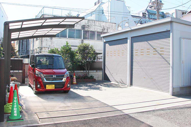お車でお越しの方へ